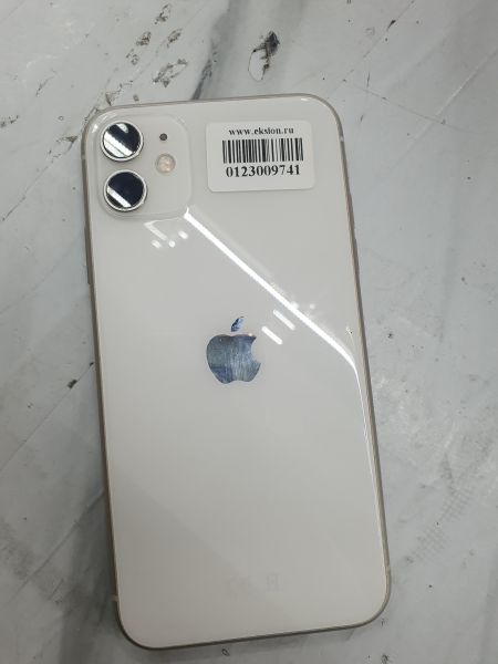 Купить Apple iPhone 11 64GB в Иркутск за 10600 руб.