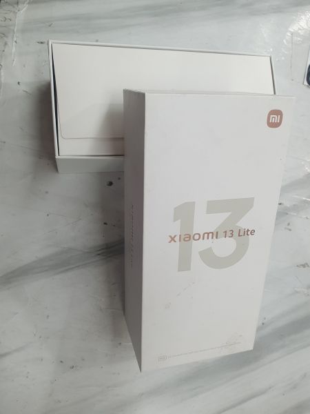 Купить Xiaomi 13 Lite 8/256GB (2210129SG) Duos в Иркутск за 8200 руб.