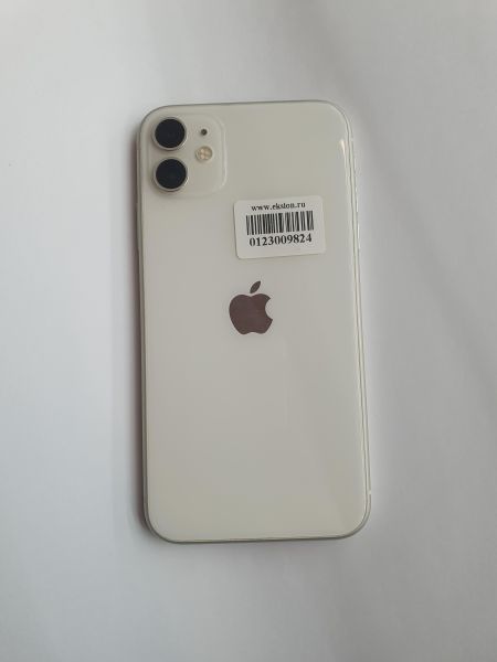 Купить Apple iPhone 11 64GB в Иркутск за 13400 руб.