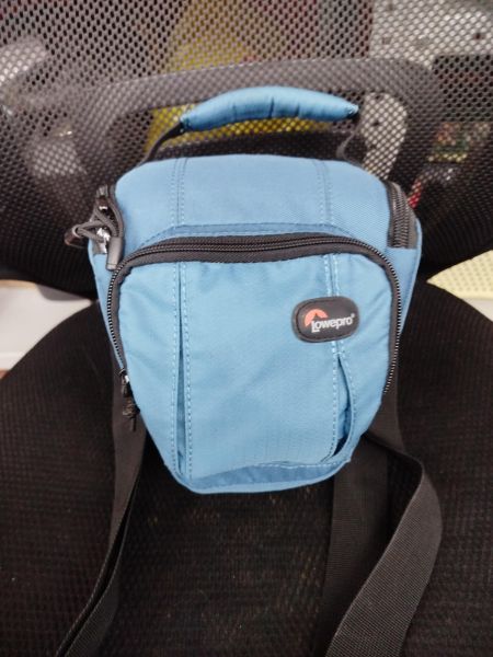 Купить Nikon D5000 Kit с СЗУ в Иркутск за 5800 руб.