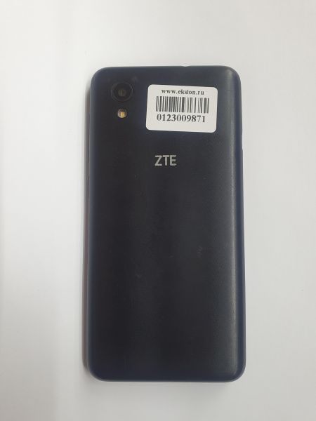 Купить ZTE Blade L8 32GB (L8RU) Duos в Иркутск за 1100 руб.