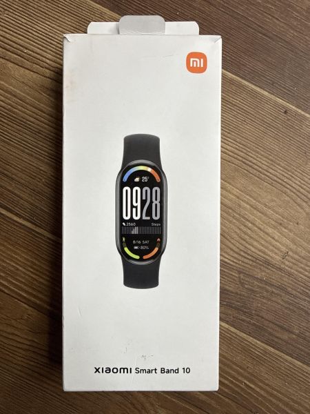 Купить Xiaomi Smart Band 10 (M2459B1) с СЗУ в Иркутск за 2200 руб.