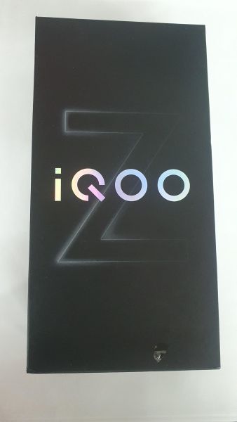 Купить iQOO Z9 8/128GB (V2361A) Duos в Иркутск за 18100 руб.