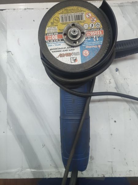 Купить ЗУБР УШМ-П125-1100 в Иркутск за 3300 руб.