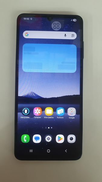 Купить Samsung Galaxy A06 6/128GB (A065F) Duos в Иркутск за 6500 руб.