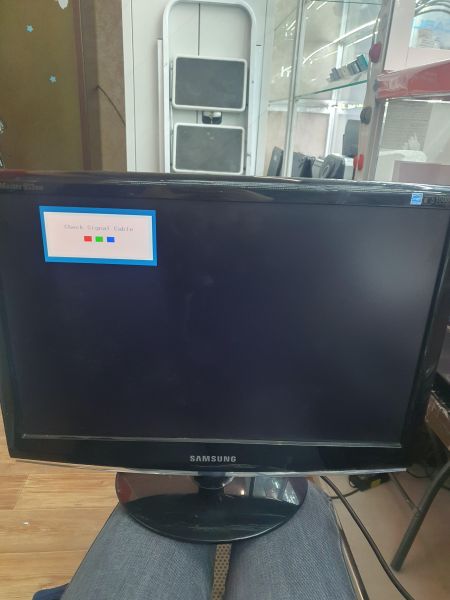 Купить Samsung 933NW в Иркутск за 700 руб.