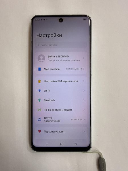 Купить TECNO Camon 19 6/128GB (CI6N) Duos в Иркутск за 2600 руб.
