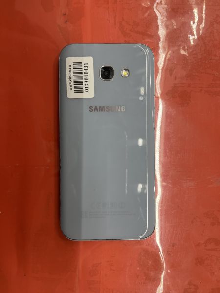 Купить Samsung Galaxy A5 2017 3/32GB (A520F) Duos в Иркутск за 2700 руб.