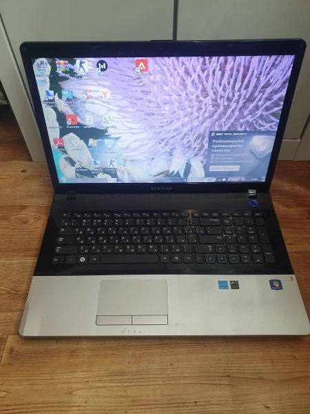 Купить Samsung NP305E7A-S01RU (HD 6620G, RAM 6GB) в Иркутск за 2600 руб.