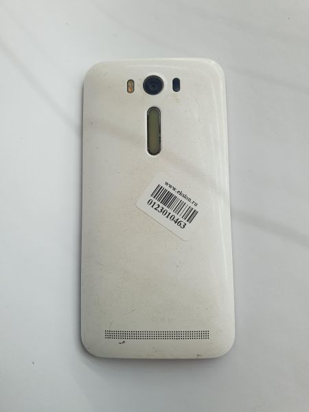 Купить ASUS ZenFone 2 Laser 2/8GB (ZE500KL/Z00ED/Z00LD) Duos в Иркутск за 500 руб.