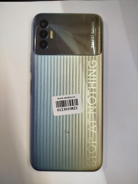 Купить TECNO Spark 8P 4/128GB (KG7N) Duos в Иркутск за 3500 руб.