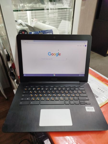 ноутбук ASUS C300M в Иркутск