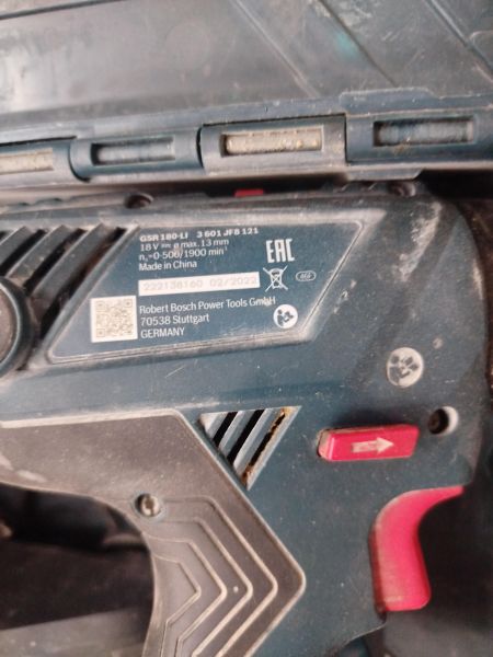 шуруповёрт аккумуляторный Bosch GSR 180-LI (1900 об/мин) с СЗУ в Иркутск