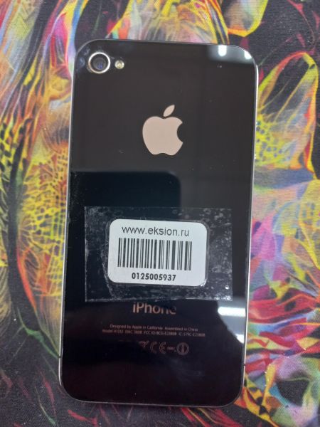 Купить Apple iPhone 4 32GB в Ангарск за 1449 руб.