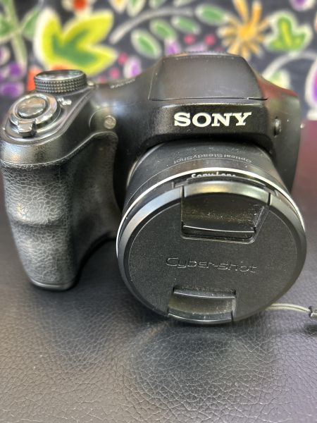 Купить Sony Cyber-shot DSC-H100 (СЗУ не требуется) в Иркутск за 2149 руб.