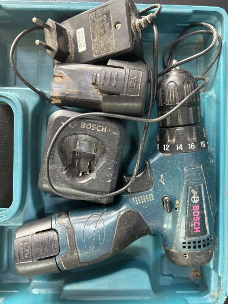 Купить Реплика Bosch GSB 12-2-LI (3 601 JB6 980) с СЗУ в Иркутск за 1100 руб.