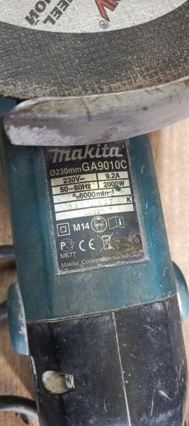 Купить Makita GA9010C в Иркутск за 3700 руб.