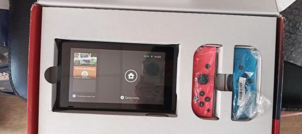 Купить Nintendo Switch HAC-001(-01) в Иркутск за 12600 руб.
