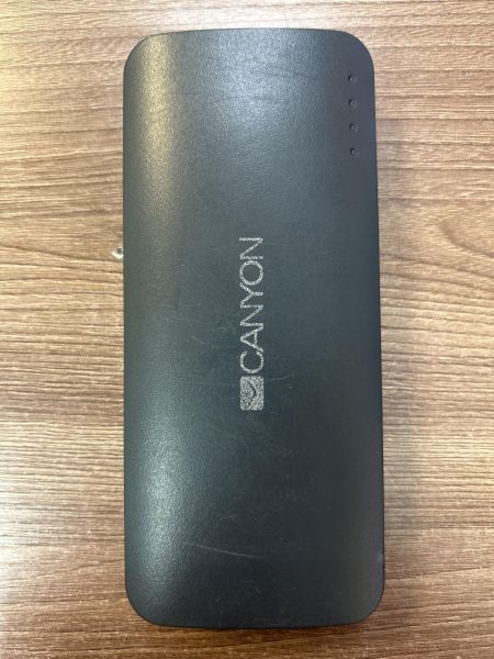 Купить Canyon 13000 мАч в Иркутск за 350 руб.
