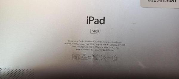 Купить Apple iPad 3 2012 64GB (A1430 MD366-378) (с SIM) в Иркутск за 2050 руб.