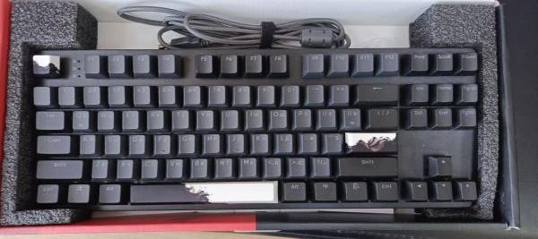 Купить Red Square Keyrox TKL Equinox (RSQ-20035) в Иркутск за 1650 руб.