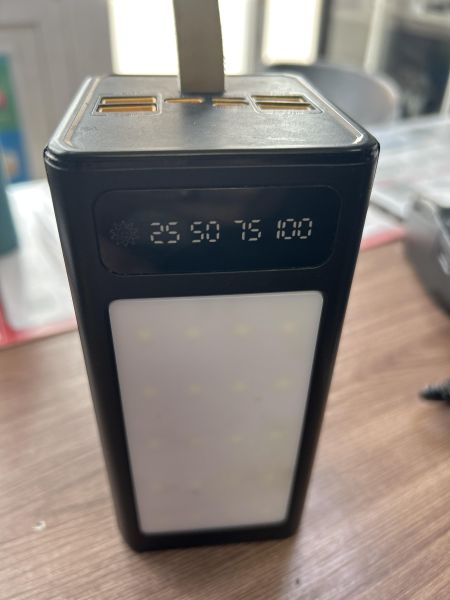 Купить Китайский внешний аккумулятор 80000 mAh в Иркутск за 1950 руб.