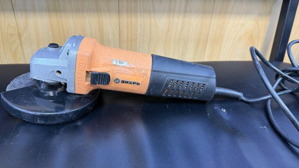 шлифмашина угловая сетевая ВИХРЬ УШМ-125/1100 в Иркутск