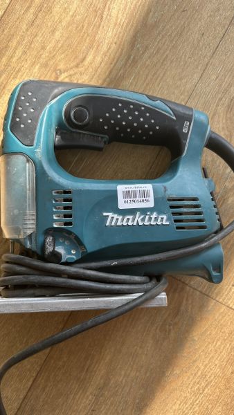 Купить Makita 4329 в Иркутск за 2400 руб.