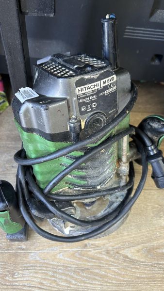 Купить Hitachi M8 V2 в Иркутск за 4850 руб.