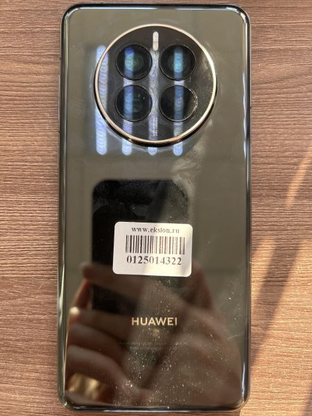 Купить Huawei Mate 50 8/256GB (CET-LX9) Duos в Иркутск за 18700 руб.