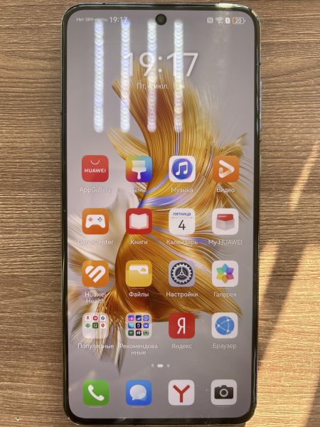 Купить Huawei Mate 50 8/256GB (CET-LX9) Duos в Иркутск за 18700 руб.