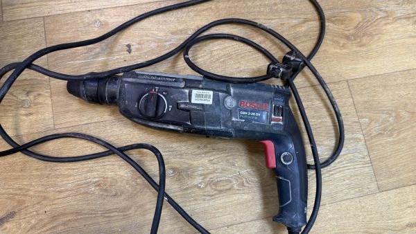 Купить Bosch GBH 2-28 DV в Иркутск за 4800 руб.