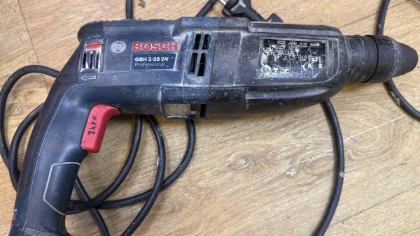 Купить Bosch GBH 2-28 DV в Иркутск за 4800 руб.