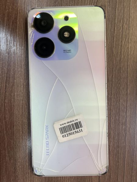 Купить TECNO Spark 10 Pro 8/128GB (KI7) Duos в Иркутск за 5200 руб.
