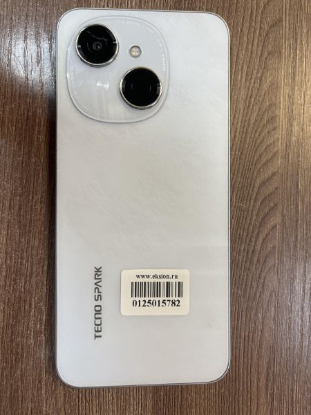 Купить TECNO Spark Go 1 4/128GB (KL4) Duos в Иркутск за 4900 руб.