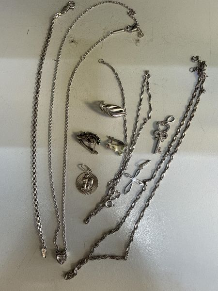 Купить Лом или горсть серебро 925 16,87g, вес изделия 18.62g в Иркутск за 1350 руб.