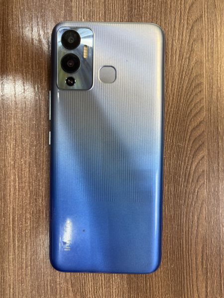 Купить Infinix Hot 12 Play NFC 4/64GB (X6816D) Duos в Иркутск за 2000 руб.