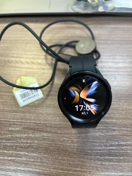 Купить Samsung Galaxy Watch 5 Pro (SM-R920) с СЗУ в Иркутск за 7100 руб.