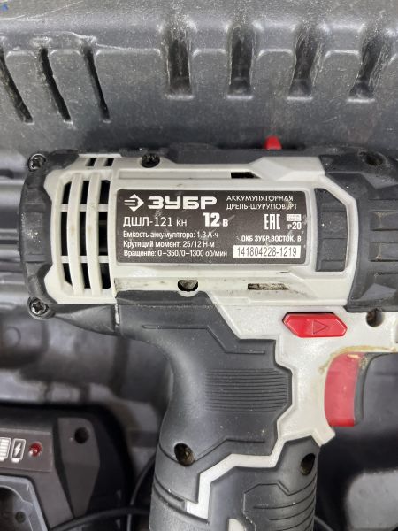 Купить ЗУБР ДШЛ-121 КН с СЗУ в Иркутск за 1400 руб.