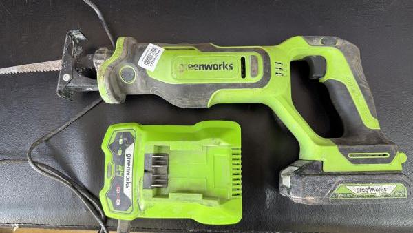 Купить GreenWorks GPT-BLRS-1 с СЗУ в Иркутск за 6500 руб.