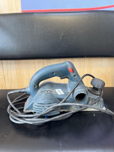 Купить Bosch GHO 15-82 Professional (3 601 E94 003) в Иркутск за 1700 руб.