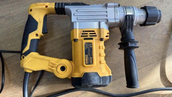 перфоратор сетевой Реплика DeWALT DW3016 (перфоратор) в Иркутск