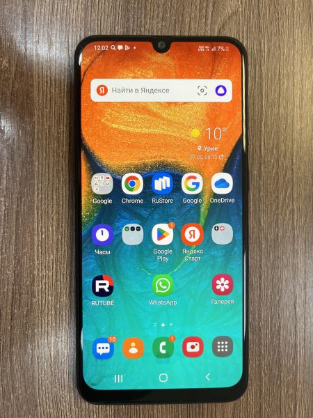 сотовый телефон Samsung Galaxy A30 3/32GB (A305F/A305FN) Duos в Иркутск