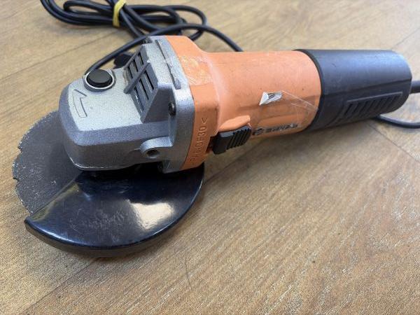 шлифмашина угловая сетевая ВИХРЬ УШМ-125/1100 в Иркутск