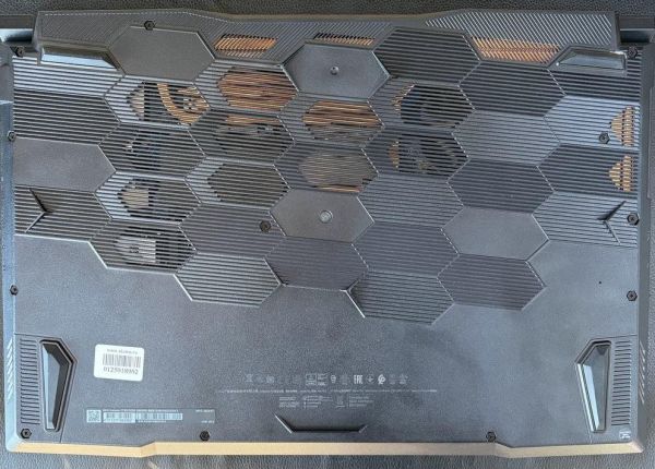 ноутбук MSI Katana 17 B12VEK-268XRU в Иркутск
