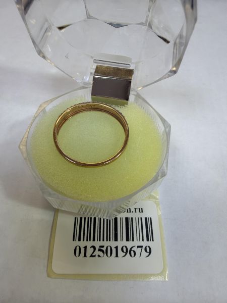золотые кольца Кольцо золото 585 1,19g, вес изделия 1.37g, размер 18 в Иркутск