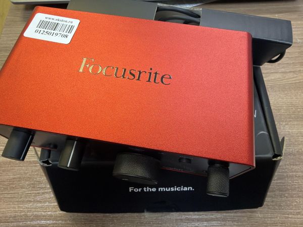 звуковая карта Focusrite Scarlett Solo 4th Gen в Иркутск