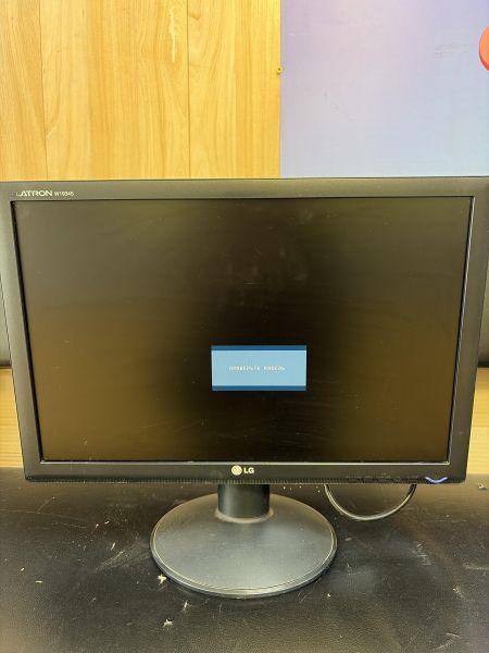 монитор LG Flatron W1934S (W1934S-BN) в Иркутск