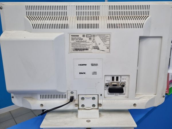 Купить Toshiba 22DL834R в Иркутск за 3399 руб.