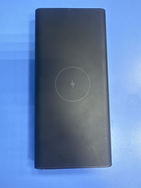 Купить Xiaomi 10W Wireless Power Bank 10000 (WPB15PDZM) в Иркутск за 1199 руб.